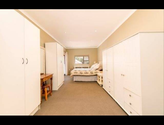 1 BEDROOM PROPERTY TO RENT IN NORWOOD